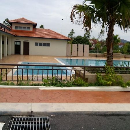 Homestay Puncak Alam Residensi Allamanda Bandar Puncak Alam Экстерьер фото